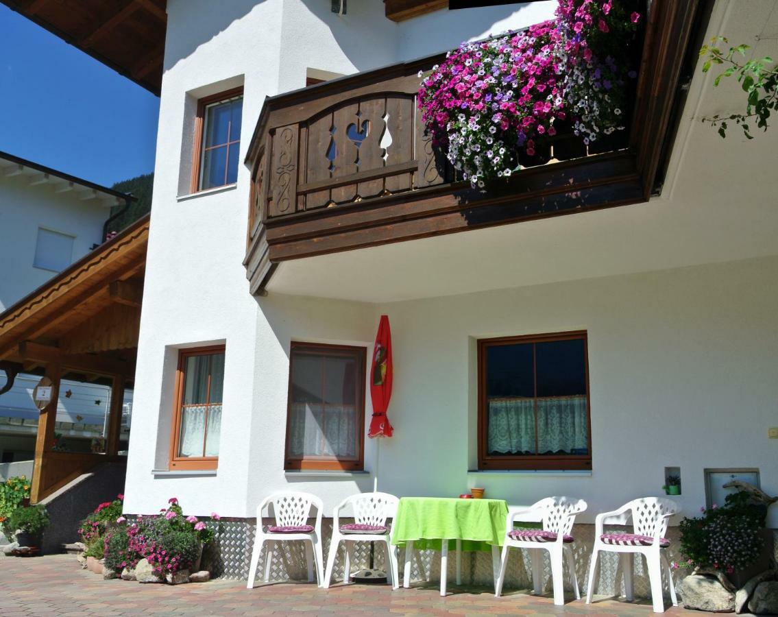 Haus Haas Lermoos Exterior foto
